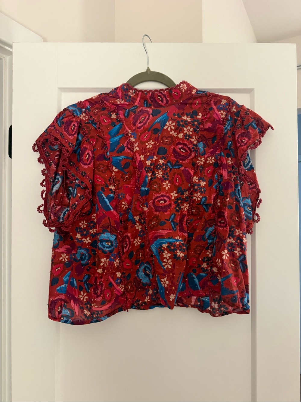 Farm Rio women’s short sleeve top